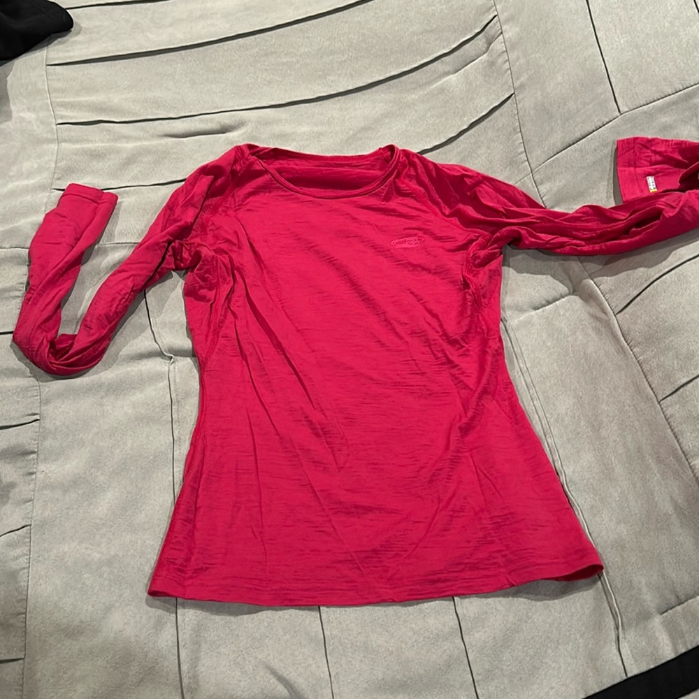 Icebreaker merino wool long sleeve baselayer